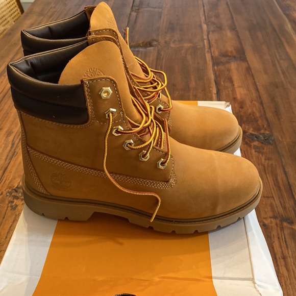 Timberland Women’s Boots - Picture 4 of 5